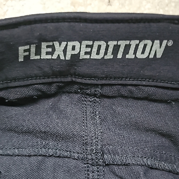 Flexpedition Duluth Trading Co Men's Black Pants - Picture 4 of 6